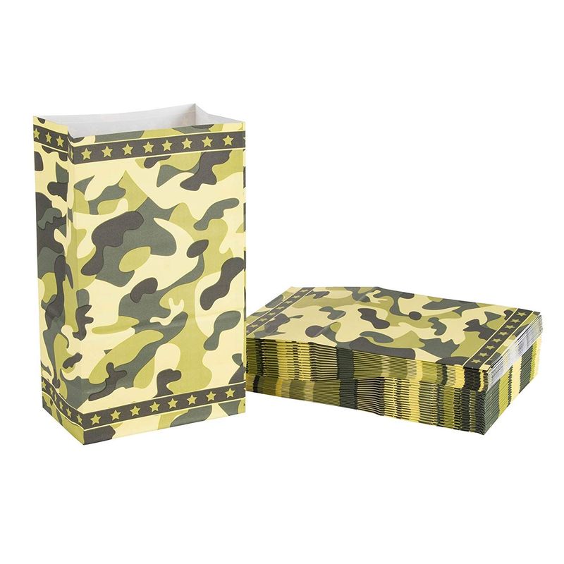 Party Treat Bags - 36-Pack Gift Bags, Camo Party Supplies, Paper Favor Bags, Recyclable Goodie Bags for Kids, Camouflage Design, 5.2 x 8.7 x 3.3 Inches