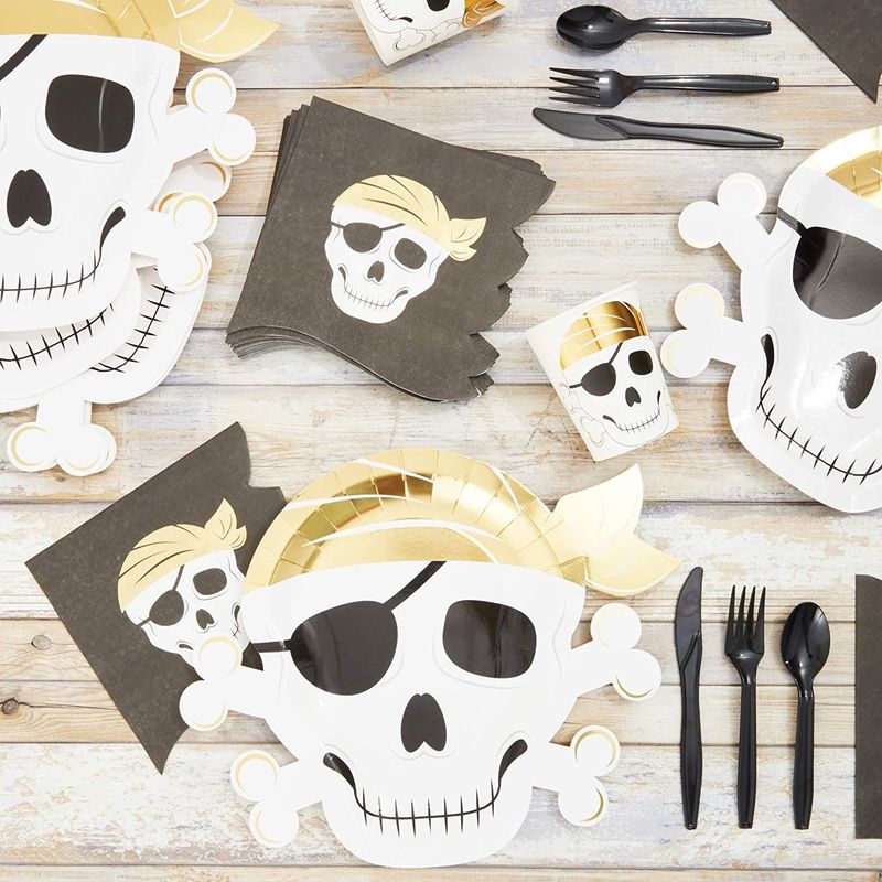 Blue Panda 48 Pack Gold Foil Pirate Plates for Pirate Birthday Party Supplies, Tableware (Skull Design, 13 x 10 in)
